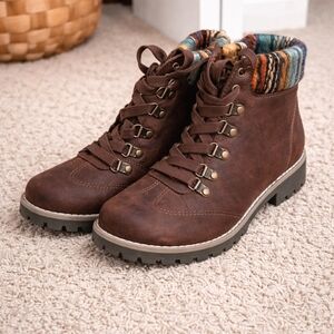 Women's Brown Lace-Up Hiker Boots with Patterned Collar